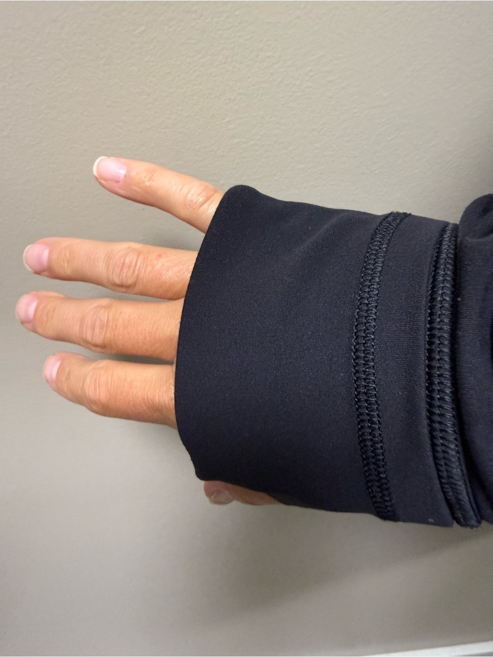 Lululemon Black Full-Zip Hooded Active Jacket - Picture 9 of 10